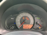視認性の高いメーター類が配置されています。運転に必要な情報を一目で確認でき、安全運転をサポートします。運転に集中できる環境です。