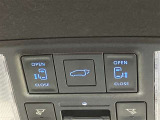 両側電動スライドドア付き、運転席にいながら開閉もラクラク