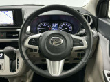 ステアリングも使用感が少なく、きれいな状態となっております。
