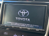 【純正ナビ】人気の純正ナビを装備しております。ナビの使いやすさはもちろん、オーディオ機能も充実!キャンプや旅行はもちろん、通勤や買い物など普段のドライブも楽しくなるはず♪