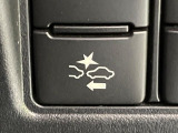 【トヨタセーフティセンス】走行中に前方の車両等を認識し、衝突しそうな時は警報とブレーキで衝突回避と被害軽減をアシスト。より安全にドライブをお楽しみいただけます。