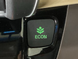 ★ECONスイッチ★ エコドライブを加速しよう!スイッチをONにすると、運転の仕方によるロスを抑え込み燃費をよくするようクルマが頑張ります(*^ー^*)燃費向上にチャレンジ♪