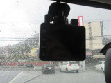 【ドライブレコーダー】万が一に!!いくら安全運転していても、事故に巻き込まれることもあります。万が一のときに証拠として使えます。4万円近くかかるドライブレコーダーが最初から付いてます☆
