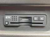 【ETC】高速道路の料金所をストレスなく通過!話題のスポットやサービスエリアに多い「スマートIC」利用時は必須のアイテムです。当店でセットアップを実施、ご納車当日からすぐにご利用いただけます!