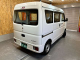 車体艶出し磨きしています!!