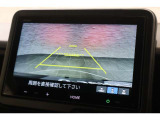 バックカメラが装備されており、後方の安全確認はもちろんのこと狭い場所での駐車や雨の日・夜間など視界の悪いコンディションでのストレスの軽減にもなります!