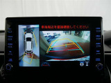 バックガイドモニターで、後方を確認しながら安心して駐車することができます。運転初心者も熟練者も必須の機能ですよ!
