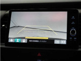 バックカメラ搭載です!車庫入れが苦手な人はもちろん、車両感覚に自信がある人にもお勧めです!見えない箇所が見えるようになるので、低い障害物や隠れてしまっている子供の存在等にも気付く事が出来ます。
