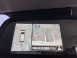 まるで真上から見ているような、視認性の良いアラウンドビューモニターです。駐車が苦手な方でもこれでらくらく駐車できますよ。