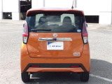 明るく広々、落ち着いた店内では、中古車のご検討・ご購入のほか、携帯電話(au)の購入等、様々なご相談に幅広く応えていきます♪