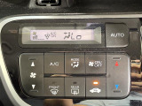 【オートエアコン】車内温度を感知して自動で温度調整をしてくれるのでいつでも快適な車内空間を創り上げます!