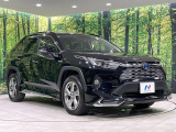 高透明度のガラス皮膜で撥水はもちろん、上質なツヤ・光沢を実現。紫外線や酸性雨から大切な愛車を保護し、色あせ・劣化を防止。「弾スプラッシュコート」、「弾プリミッサコート」からお選びいただけます。