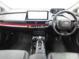 「中古車ハイブリッド保証」付き。ハイブリッド機構を無償で保証します。保証期間は、初度登録年月から10年目まで、またはロングラン保証が終わってから3年間。ただし累計走行距離が20万km以内です。