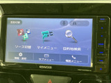 使いやすいインターフェースで、スムーズな操作が可能です。快適なドライブをサポートする、頼れる相棒となるでしょう。情報満載で、ドライブがさらに楽しくなります。