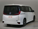 LEDテールライトです。省電力、高輝度のLEDは明るく照らすので夜間運転時の視認性を高めます。スタイリッシュな見た目で細かいところもこだわりたいあなたに!