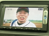 停車中には、TVやDVDをお楽しみいただけます。長時間の移動も退屈知らず。快適な時間を過ごせます。