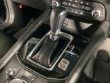 全てのトランスミッションのメリットを兼ね備えた理想的なAT、それがSKYACTIV-DRIVE(スカイアクティブドライブ)。「滑らかな変速」「ダイレクト感のあるシフトフィール」そして「低燃費」が特長です!