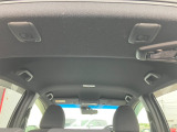 展示車になる工程で室内クリーニングをさせて頂き皆様に安心して触っていただけるよう展示させて頂いております。内外装で気になる点など御座いましたら詳細を写真などでご案内できますのでご遠慮なくお尋ね下さい。
