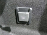 災害時にも安心。家庭用電化製品が使用できるAC100V、1500Wのコンセント付きです。