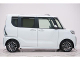 県内13店舗にて常時500台以上ダイハツ車を展示中です。見て、触って、納得のいく一台をぜひ見つけてください。