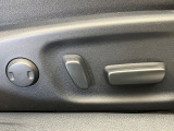 【パワーシート】スイッチ一つで簡単にシートの微調整が可能!電動だから力もいりません!快適なシートポジションにセットして、快適なドライブをお楽しみください。