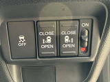 運転席からスライドドア開閉可能です