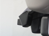 ◆ドライブレコーダー◆映像・音声などを記録する自動車用の装置です。 もしもの事故の際の記録はもちろん、旅行の際の思い出としてドライブの映像を楽しむことができます。