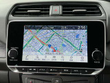 ナビゲーションを利用することで、目的地までのルートを案内し、最新の道路状況を反映して最適なルートを提案してくれます。また、渋滞を回避するルートを提案してくれるので、安全に目的地に到着することができます
