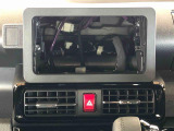 当車両はオーディオレスです。多彩なナビゲーション・オーディオをご用意しております。詳しくは当店スタッフにお問い合わせください。