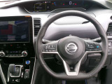 セレナ 1.2 e-POWER ハイウェイスターV 