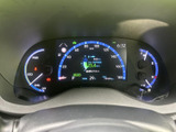 視認性の高いメーター類が、運転に必要な情報を分かりやすく表示します。運転に集中できる環境が整っています。