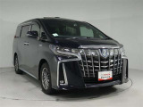 TOYOTA SAFETY SENSEは道路状況、車両状態、天候状態及びドライバーの操作状況などによっては、作動しない場所があります。