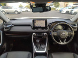RAV4 2.5 ハイブリッド G E-Four 4WD 