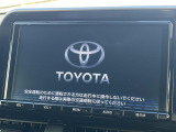 【純正9インチナビ】人気の純正ナビを装備しております。ナビの使いやすさはもちろん、オーディオ機能も充実!キャンプや旅行はもちろん、通勤や買い物など普段のドライブも楽しくなるはず♪
