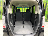 普段のお買い物や通勤、送迎等に十分な荷室スペースを確保しております。セカンドシートを倒すと、大きな荷物の積載も可能です♪