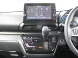 日産純正メモリーナビ。DVD再生・Bluetooth使用可能です。
