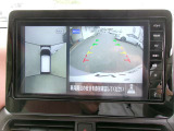 アラウンドビュ-モニタ-装備。上から見下ろしているような映像が表示されるので、車庫入れ時にも安心です!確認しずらい障害物等も視認しやすいですね^^