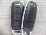 『インテリジェントキ-』機械的な鍵を使用せずに車両のドアの施錠/解錠、エンジン始動が可能なシステムです!
