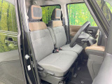 運転席シート廻りは使用感も少なく、良好な状態となっています。丁寧に使われていたことがよくわかりますね。