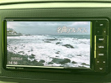 停車中にテレビや動画を楽しめるので、休憩時間も快適に過ごせます。長距離ドライブや待ち時間も充実した時間に変えられます。