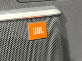 【JBLサウンドシステム付き純正ナビ】充実のナビ機能はもちろん、高度なチューニング能力が搭載されており、高音質な音楽をお楽しみいただけます♪