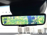 【デジタルインナーミラー】後席の大きな荷物や同乗者で後方が確認しづらい時でも安心!カメラが撮影した車両後方の映像をルームミラー内に表示。クリアな視界で状況の確認が可能です!