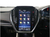 11.6インチの縦型ディスプレイに、ナビゲーション機能をはじめ、エンターテインメント、車両情報、エアコン操作、各種設定などを集約。タブレットのような感覚で、直感的に操作できます。