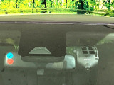 【トヨタセーフティセンス】走行中に前方の車両等を認識し、衝突しそうな時は警報とブレーキで衝突回避と被害軽減をアシスト。より安全にドライブをお楽しみいただけます。