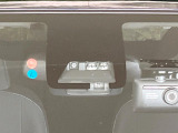 【トヨタセーフティセンス】走行中に前方の車両等を認識し、衝突しそうな時は警報とブレーキで衝突回避と被害軽減をアシスト。より安全にドライブをお楽しみいただけます。