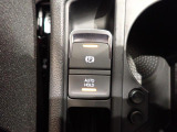 ☆電動パーキングブレーキ搭載!坂道や渋滞時に便利なオートホールド機能も装備していますよ。