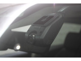ドライブレコーダーは当て逃げ・追突・煽り運転など、自動車事故にまつわるトラブル対策やリスク回避などにとても役立ちます!