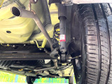 お車を安心してお乗りいただく為には、足回りの定期点検が欠かせません。サービスサポート(有償保証)では無料点検もご提供しており、安心のカーライフをお過ごしいただけるサポート体制が整っています。