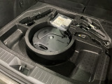BOSEサウンドシステム搭載車は、サブトランクにウーファーを配置しております。