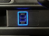 お手頃価格のハイゼットカーゴが入庫しました!1年間走行距離無制限保証付き!4速AT車です!AM・FMチューナー、前席パワーウインドー、LEDヘッドライト、キーレスエントリーなど装備の1台です!!